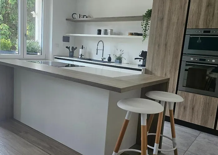 بيت ضيافة Con Cucina E Piscina A Un Passo Da Torino 4*